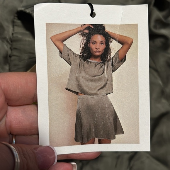 Nation LTD Birdie Olive Green Satin Mini Skirt S - Picture 2 of 4